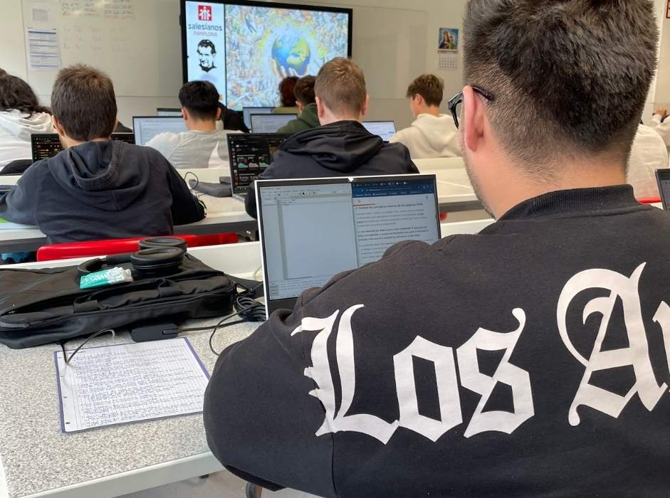 Proyecto ayuda a alumnos en precariedad